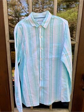 Amazon Essentials Aqua and White Vertical Stripe Button-Down Shirt